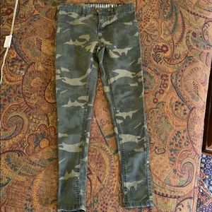 Army print jeans size 4